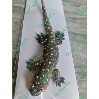 ตุ๊กแกปลอมจากยางพารา🦎
