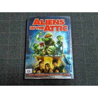 DVD ภาพยนตร์คอมเมดี้แฟนตาซีสุดฮา "Aliens in the Attic / มันมาจากข้างบนกับแก๊งซนพิทักษ์โลก" (2009)