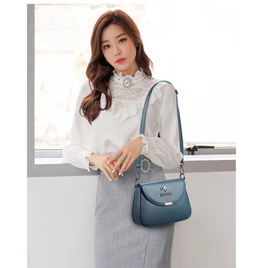 กระเป๋าคาดอก​ผญ​ คาดเอวผญ​ กระเป๋าไฮโซ​​ แฟชั่นเกาหลี​ สวยตรงปกหนังดีไม่บอกบาง​ พร้อมส่งทันที