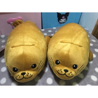 ตุ๊กตาน้องแมวน้ำอุ๋งๆ