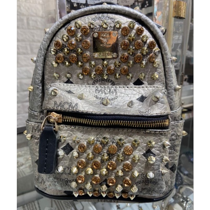 กระเป๋าเป้ มินิ ทรง Limited stud MCM silver mini backpack bag หนังแท้ 💯%