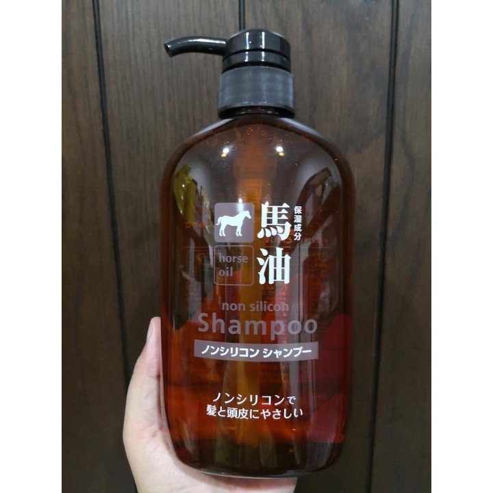 #Horse oil shampoo 600ml.