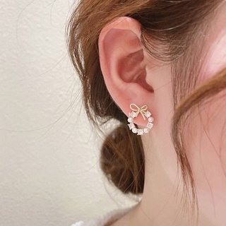 พร้อมส่ง...ต่างหูพวงมุกสลับเพชรต่างหูน่ารัก