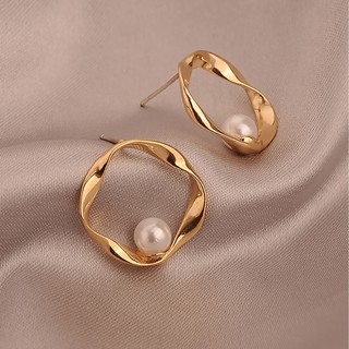 pearl round earring ต่างหูห่วงไข่มุก