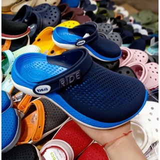 รองเท้าcrocs Rideสำหรับผู้ใหญ่ผู้หญิงผู้ชายได้เหมือนกัน