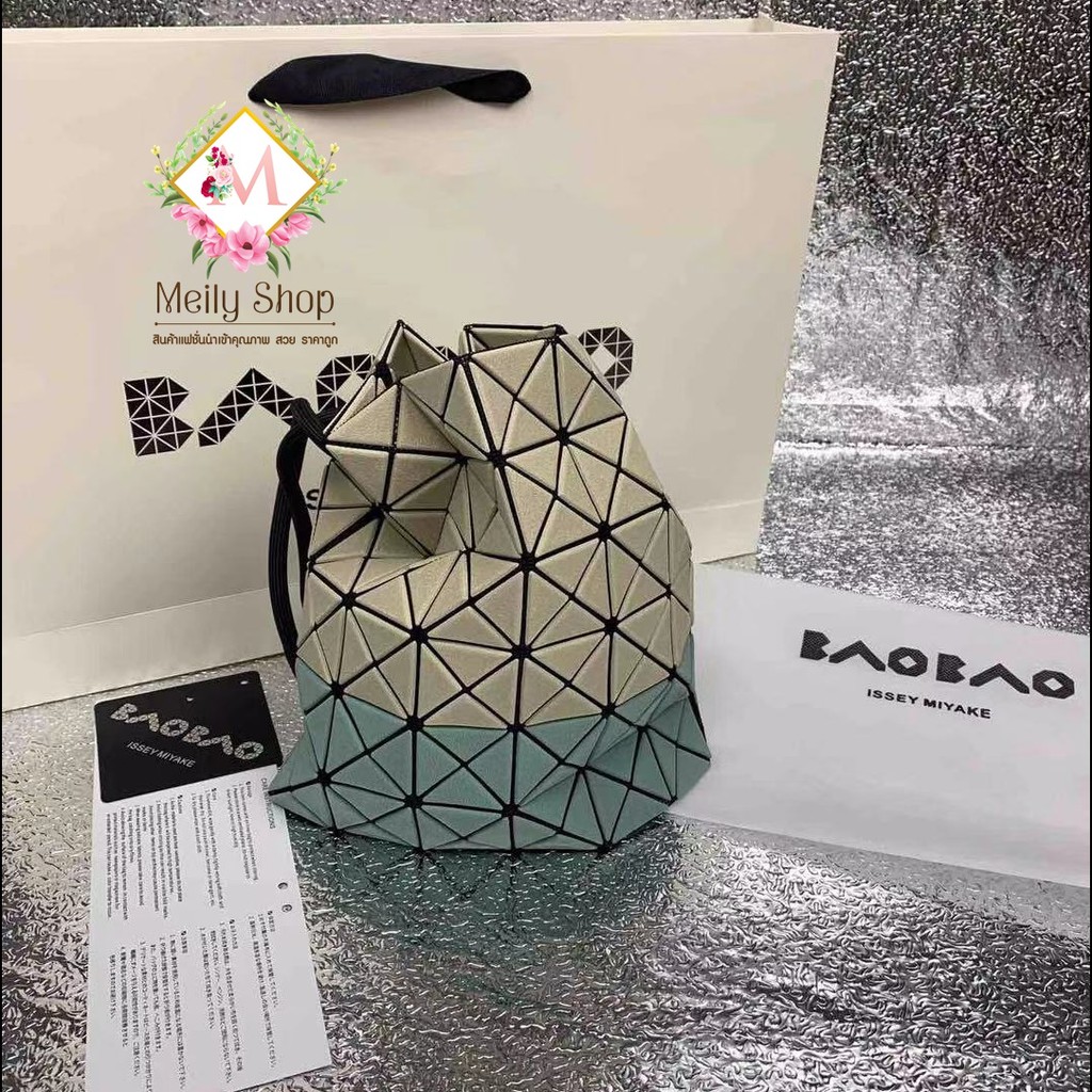 กระเป๋าสะพายไหล่ แฟชั่นญี่ปุ่น Issey Miyake Bao Bao แฟชั่นยอดนิยม มีให้เลือกหลายสี กระเป๋าทรงถุง กระเป๋าถือ รูปแบบเก๋