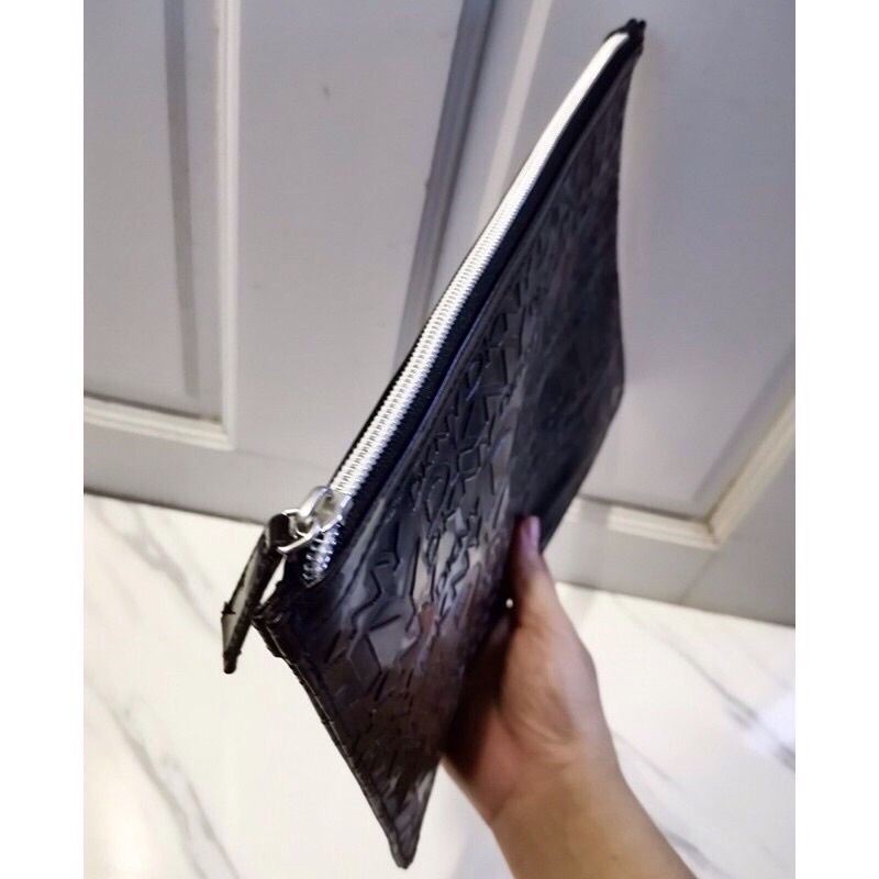 กระเป๋าคลัช DKNY Black Bag สีดำ กระเป๋าผู้หญิง แฟชั่น คลัทช์