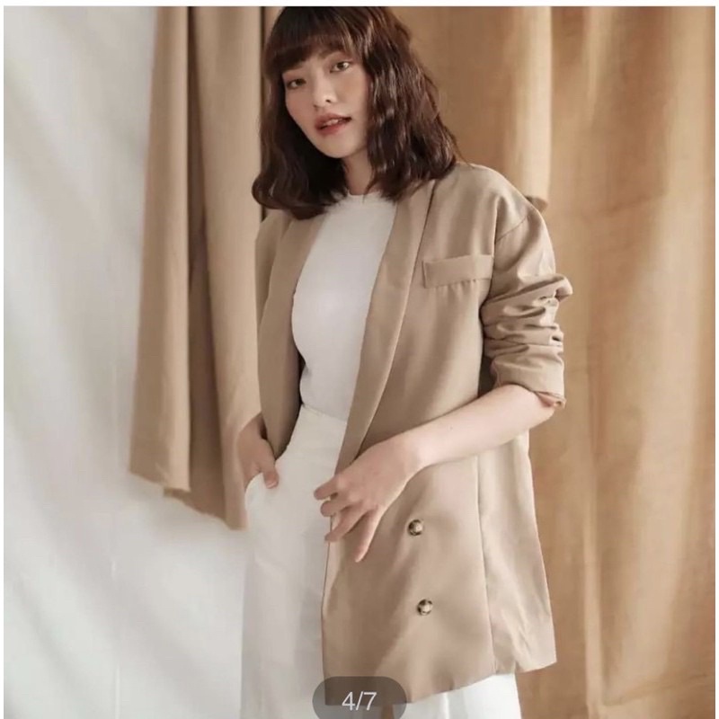 โอนตรง 300 รวมส่ง 🔥 ส่งต่อ🧥Loonny Stores สูทในตำนาน ใส่ได้ทุกโอกาส🧥