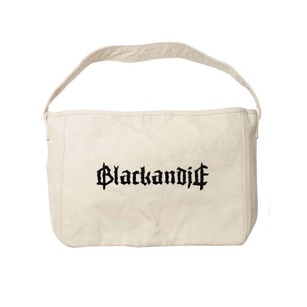 กระเป๋า POSTMAN BLACKANDJE - โลโก้สีขาว