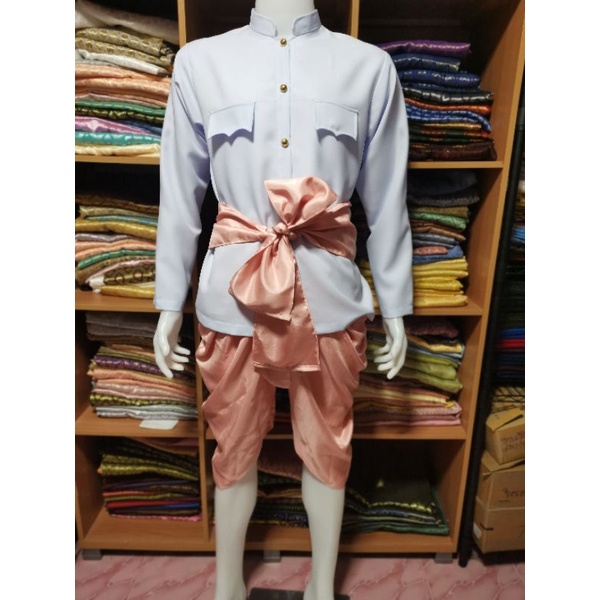 ชุดไทยผู้ชาย​ ชุดไทยเพื่อนเจ้าบ่าว​ ​ชุดราชประแตน​ (3ชิ้น​ เสื้อ+โจง+ผ้าคาด)​ - รูปที่ 2