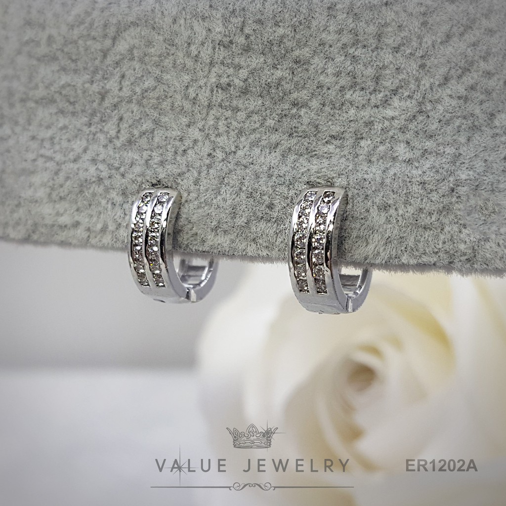 ต่างหูห่วง รุ่น ER1202 ขนาด กว้าง0.4cmยาว1.2cm Value Jewelry