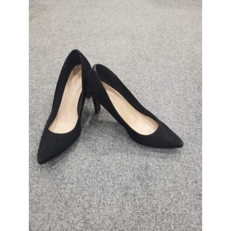 รองเท้าคัทชู Mark and Spencer