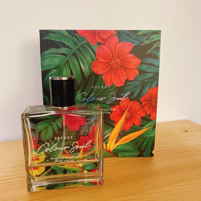 ขายน้ำหอม ครบเซต เหลือตามในรูปค่ะ Secret Colour Soul Peckpalit