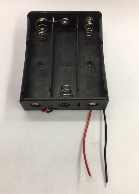 รางถ่าน18650 3ก้อน 3.7V