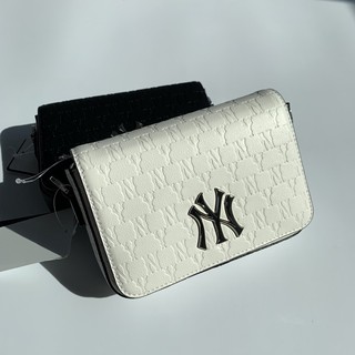 พร้อมส่งสีขาว MLB Crossbody bag กระเป๋าสะพายหนัง