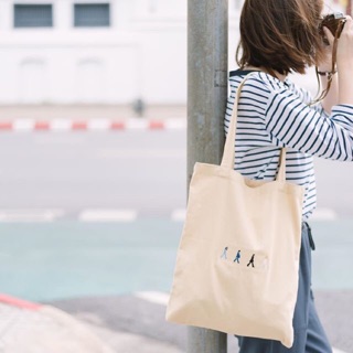 ล็อตสุดท้าย! The Beatles tote /cream/