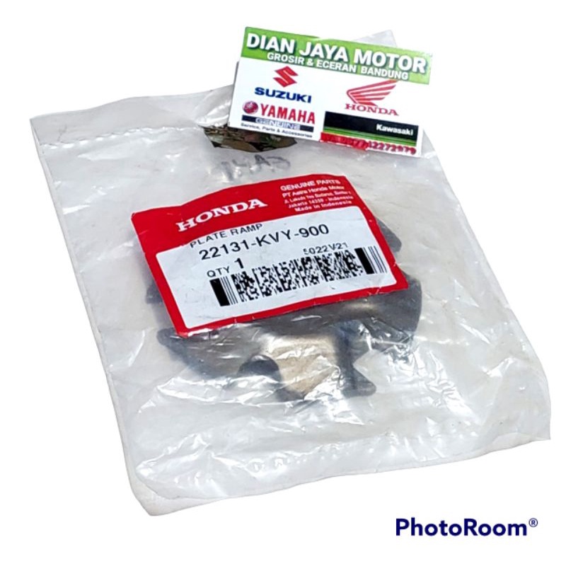 TUTUP RUMAH ROLLER PLAT RAMP HONDA BEAT SCOOPY 22131-KVY-900 ORIGINAL AHM HGP ORI CAM ROLLER ROLER H