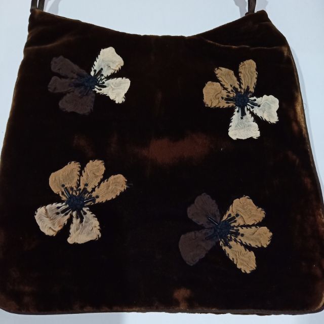 กระเป๋าPrada ของแท้