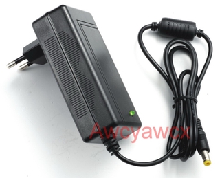 high quality AC 100V-240V adapter DC 15V 18V 2.5A 3A 3.5A การเปลี่ยนอะแดปเตอร์ไฟฟ้า Switching power supply EU plug 5.5mm x 2.5mm