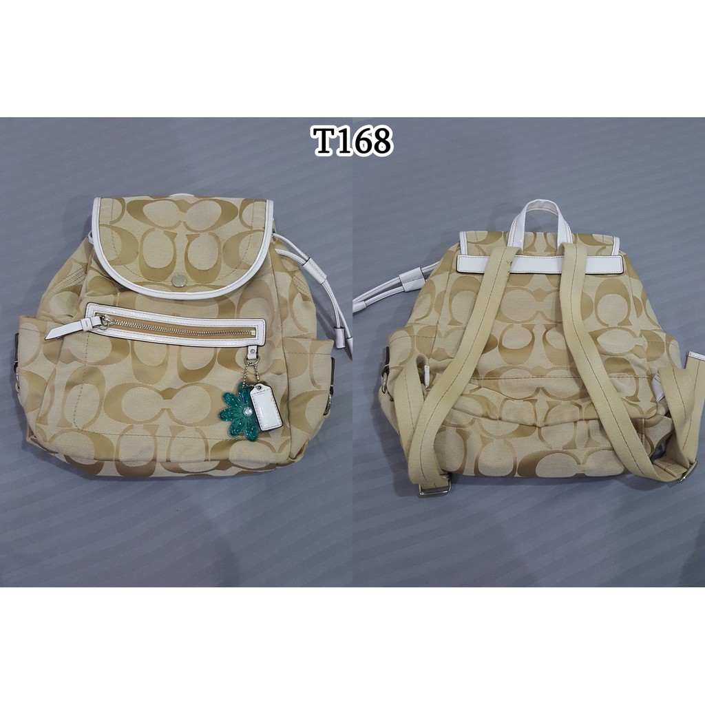 T168 กระเป๋าเป้ COACH DAISY SIGNATURE KHAKI BACKPACK 16556 (ของแท้มือสองสภาพดี)