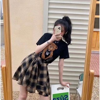 Swan shop ชุดเซต2ชิ้น เสื้อยืดลายหมี🧸+กระโปรงลายสก๊อต สไตล์แนวหวานใส่น่ารัก มี6ไซด์พร้อมส่งค่ะ