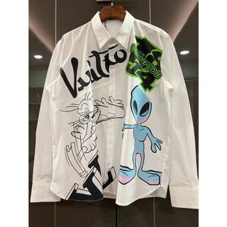 LOUIS VUITTON 1854 ALIEN AND RABBIT PRINTED SHIRT WITH TIE เสื้อเชิ้ตคอปกแขนยาว พร้อมเนคไท หลุยส์วิตตอง สกรีนรูปเอเลี่ยน