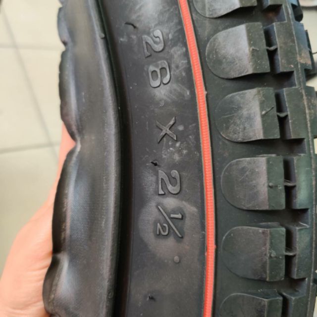 ยางนอกรถเข็นใหญ่ 26x2 1/2 และยางนอกรถเข็นเล็ก 26x1 3/4 ใส่กับจักรยานไปรษณีย์โบราณได้
