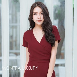 MONTRA LUXURY เสื้อมีแขนปาดหน้า สีแดงเลือดหมู