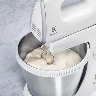 ELECTROLUX เครื่องผสมอาหารพร้อมโถ E3SM1-100W กำลังไฟ 500 วัตต์มาแทนรุ่น EHSM3417