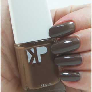 KP Premium NailPolish | Glossy | IcedCoffee(G007) | ยาทาเล็บเกรดพรีเมี่ยมแบบเงา | สีน้ำตาลเข้มโทนเหลือง |