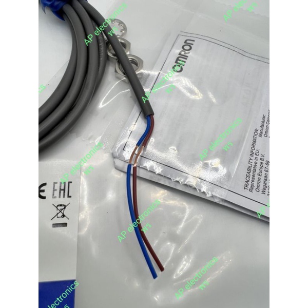 1PC New Omron E2E-X2D1-N Proximity Switch Sensor E2E-X2D1N In Box US