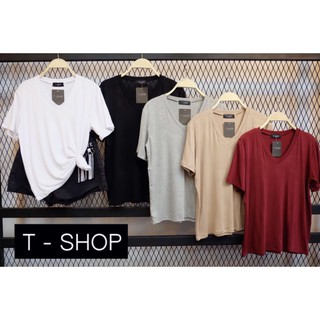 เสื้อยืด คอวีใหญ่ ใส่บาย แบรนด์T-shop