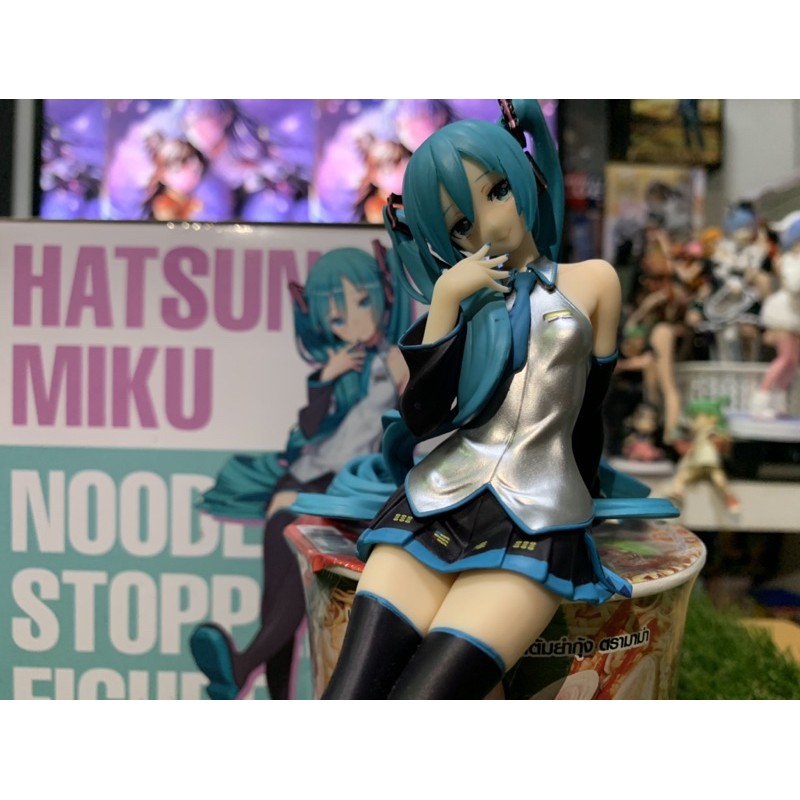 Hatsune Miku Noodle Stopper Figure