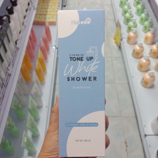 ครีมอาบน้ำ TONE UP SHOWER