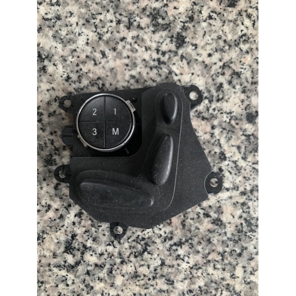 อะไหล่รถยนต์เบนซ์มือ2 สวิสต์ปรับเบาะ W211