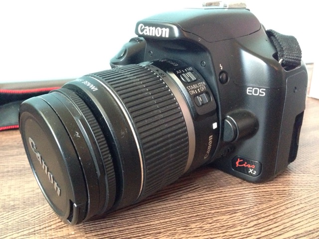 Canon EOS Kiss X2 - デジタルカメラ