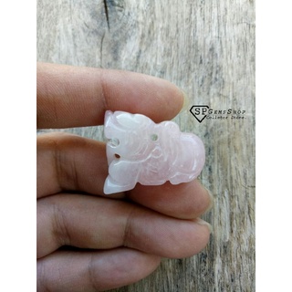 🔥ปี่เซียะแกะสลักโรสควอตซ์ (Pixiu carving rose quartz) เจาะรูร้อยเปฟ็นจี้ห้อยคอได้ พลอยแท้สีธรรมชาติ