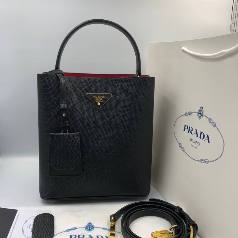Prada bucket size 24 cm สีดำ ladybrandname111 ThaiPick