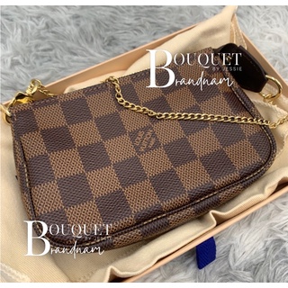 New LV  Mini Pochette Accessoires