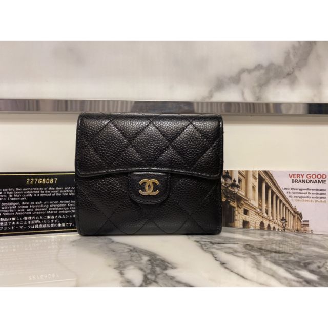 Chanel trifold wallet black caviar holo 22 ghw
