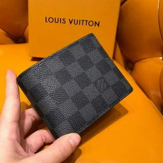 Louis Vuitton รุ่น M60895 Wallets กระเป๋าสตางค์ผู้ชายแบบสั้น