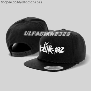 หมวกกะพริบ 182 Snapback