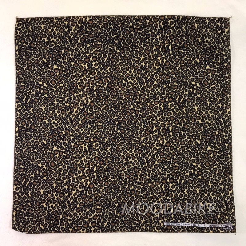 ผ้าเช็ดหน้าลายเสือ ม้าลาย 🦓🐆 ซาฟารี SAFARI (เนื้อผ้าคอตตอน) ใช้โพกหัว ผูกผม ผ้าพันคอ เช็ดหน้าซับเหงื่อได้ ขนาด 50 cm. - รูปที่ 4