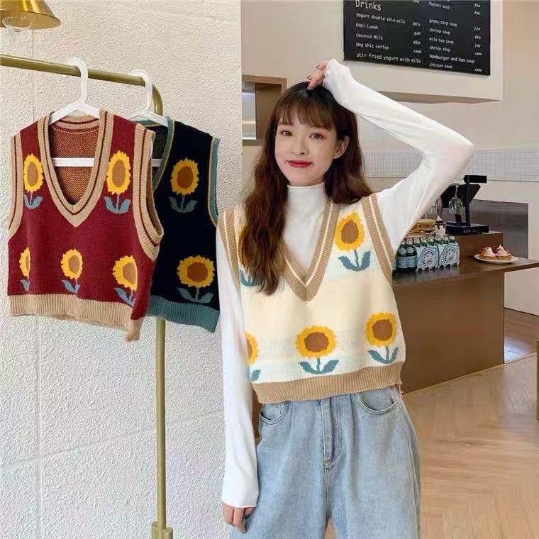 Maze พร้อมส่ง เสื้อกั๊ก ไม่รัดรูป ลายดอกทานตะวัน ใครใส่ก็สวย (47066)