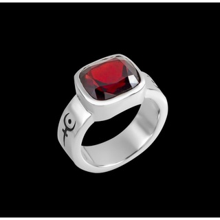 แหวนเงินแท้ 92.5 ลาย Hades (พญายม) ประดับด้วยโกเมนฐานเหลี่ยม Square Garnet Ring with Hades on Shoulder