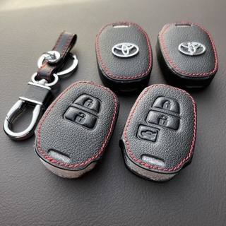 เคสกุญแจรีโมท Toyota Yaris Ativ (3ปุ่ม)&amp;(2ปุ่มกด) เคสกุญแจรถซองหนังแท้ ซองหนังใส่กุญแจ (โลโก้โลหะ)