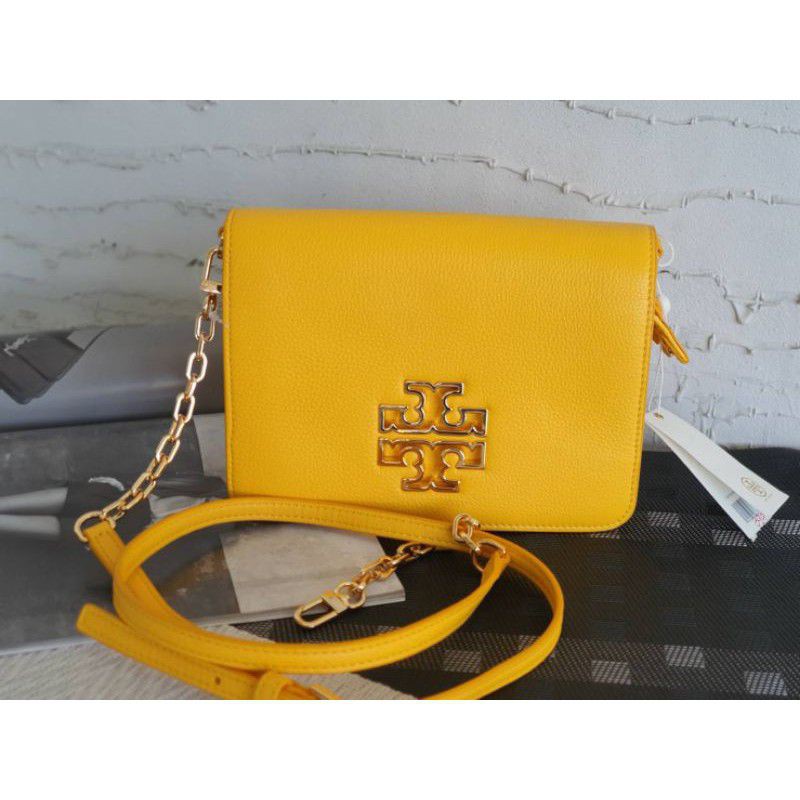 พร้อมส่ง 🎉 กระเป๋าสะพายสีเหลือง Tory Burch Britten Combo Crossbody