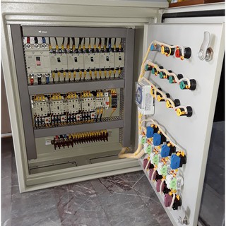 ตู้คอลโทรลน้ำพุ ปั๊มน้ำขนาด 7.5 HP 380 V ควบคุมปั๊มได้ถึง 4 ตัว