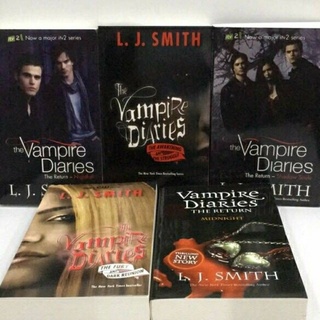 หนังสือ The Vampire Diaries(5 เล่ม)M12-036