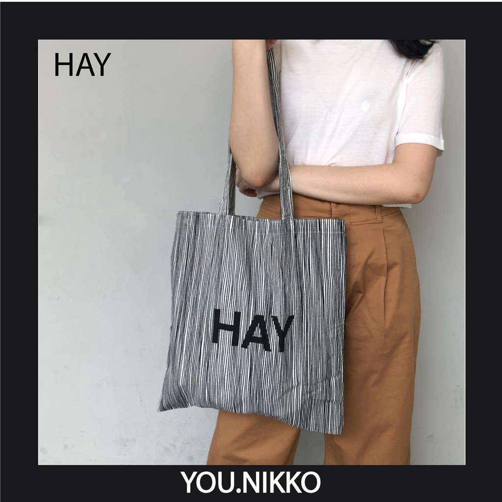 (พร้อมส่ง) Hay tote bag ลายเส้น ของแท้ 100%